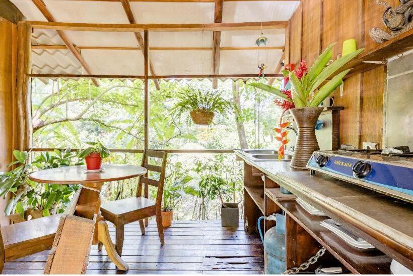 غرفة قياسية, Luminosa Uvita Hostel