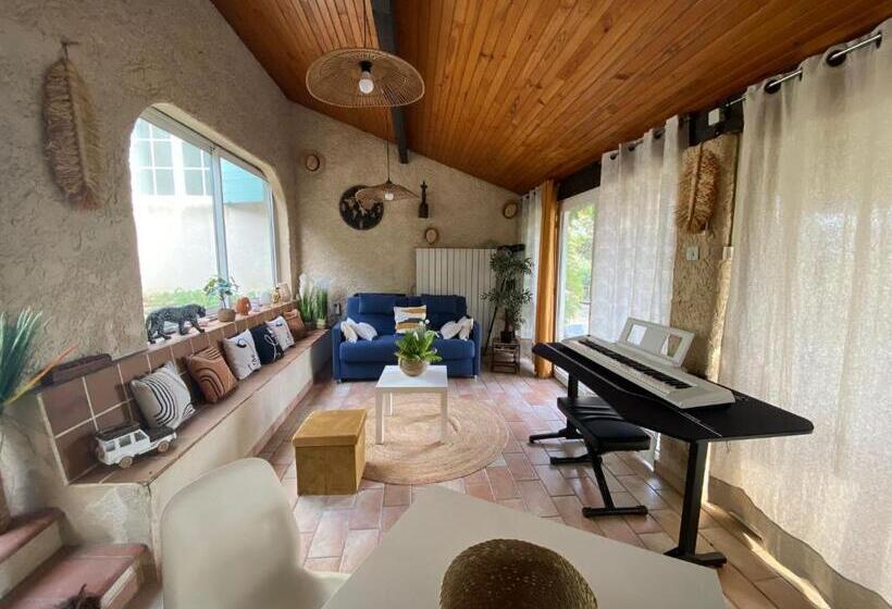 חדר סטנדרט נוף לגינה, Mon Coin De Provence Petit Déjeuner Offert