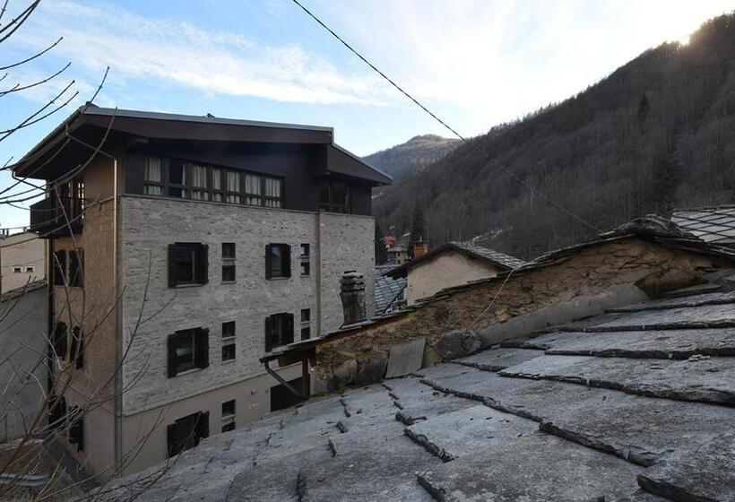 إستوديو قياسى, La Meira Sermig Casa Ferie