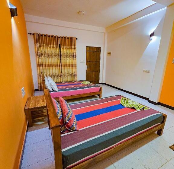 스탠다드 룸, Yoma Wild