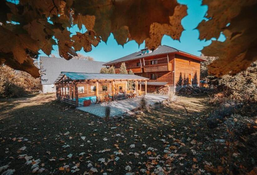 套房, Pension Koliba Komorní Lhotka