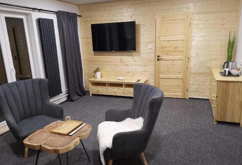 带1个卧室的高级公寓, Pension Koliba Komorní Lhotka