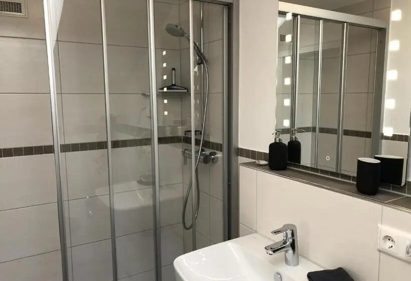 バルコニー付きスタンダードルーム, Pension Und Ferienwohnung Frech