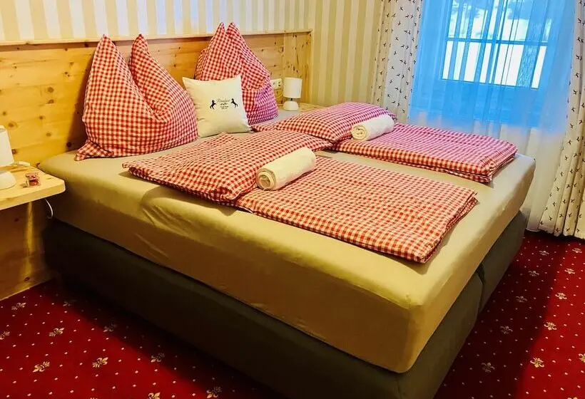 デラックスの４人部屋, Rösslgut Bed & Breakfast