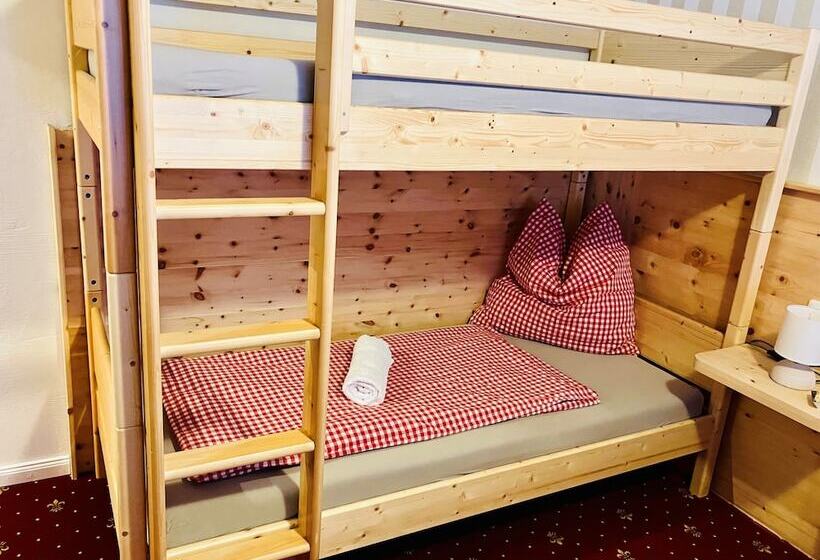 غرفة ديلوكس رباعية, Rösslgut Bed & Breakfast