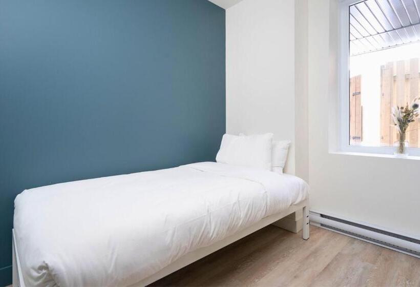 单人经济间, Clouds Lofts   Quartier Latin