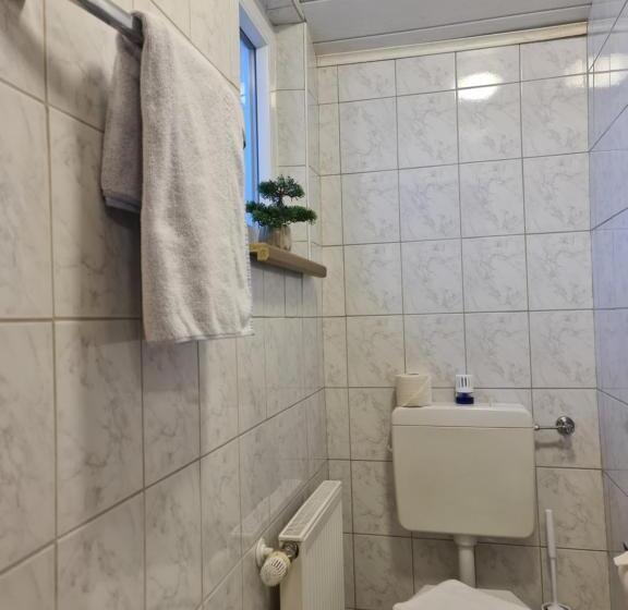 חדר אקונומי, Frühstückspension Klein Und Fein