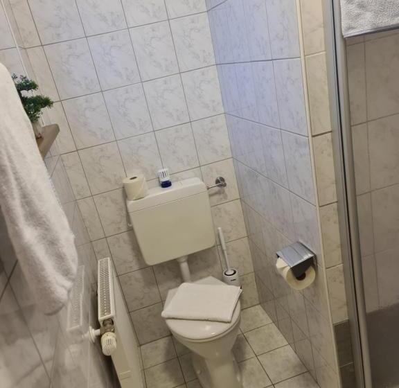 Quarto Economy, Frühstückspension Klein Und Fein