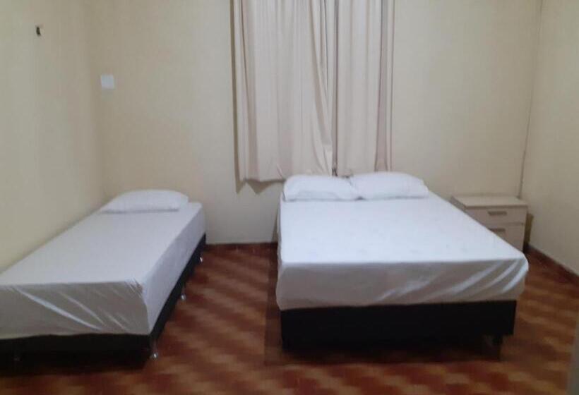 スイート（家族用）, Hostel Parquelândia