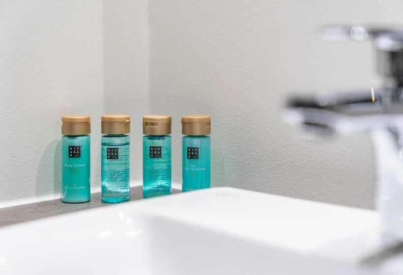 Полулюкс, Abasto Hotel Dachau