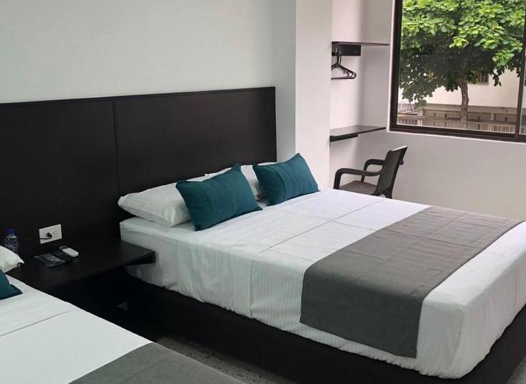 اتاق استاندارد چهار تخته, Mar Inn Cali