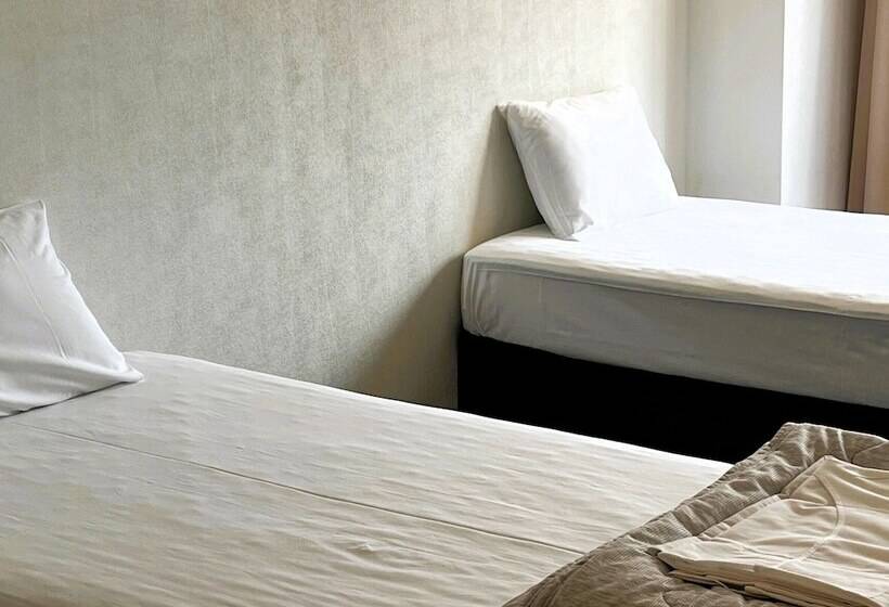 חדר סטנדרט, Ishiuchibase