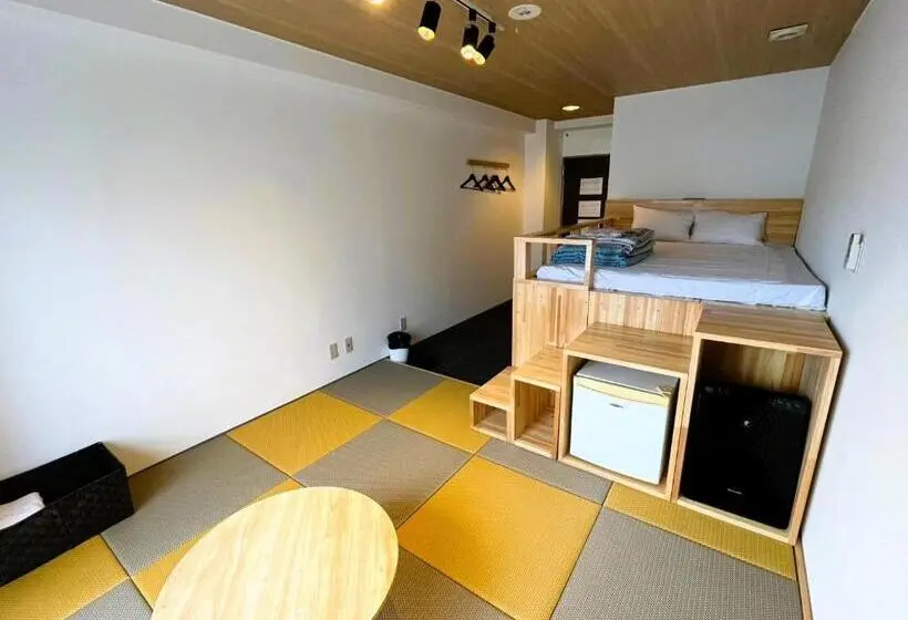 スーペリアの４人部屋, Ishiuchibase