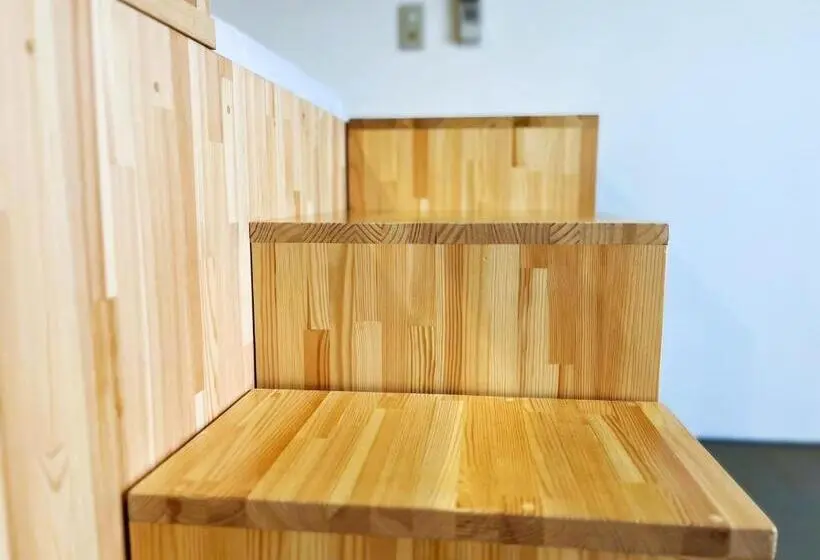 デラックスの４人部屋, Ishiuchibase