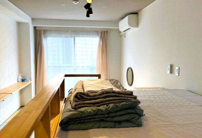 חדר סופריור לארבעה, Ishiuchibase