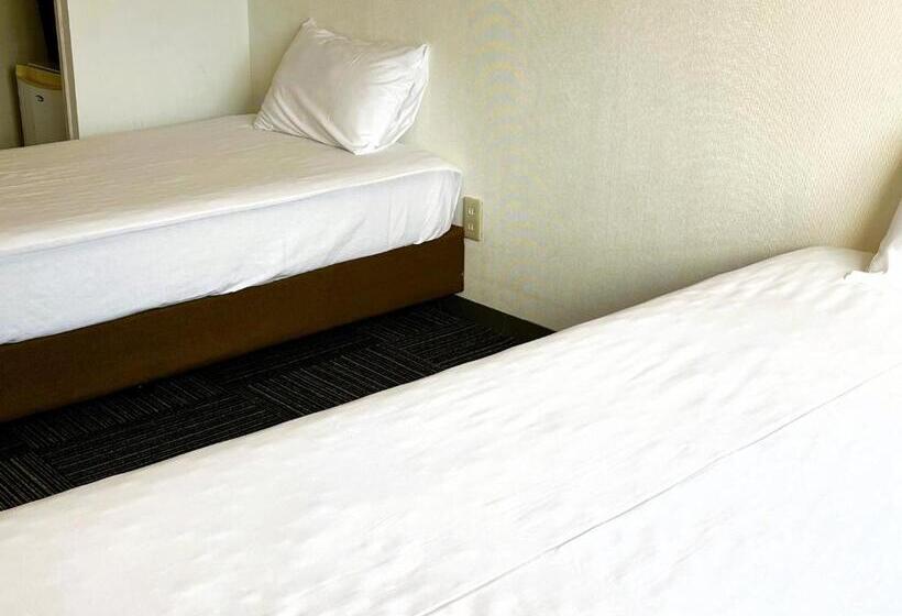 חדר סטנדרט, Ishiuchibase