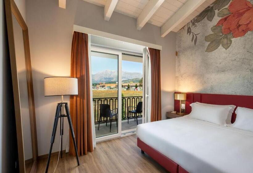 اتاق استاندارد سه تخته با بالکن, Della Piana