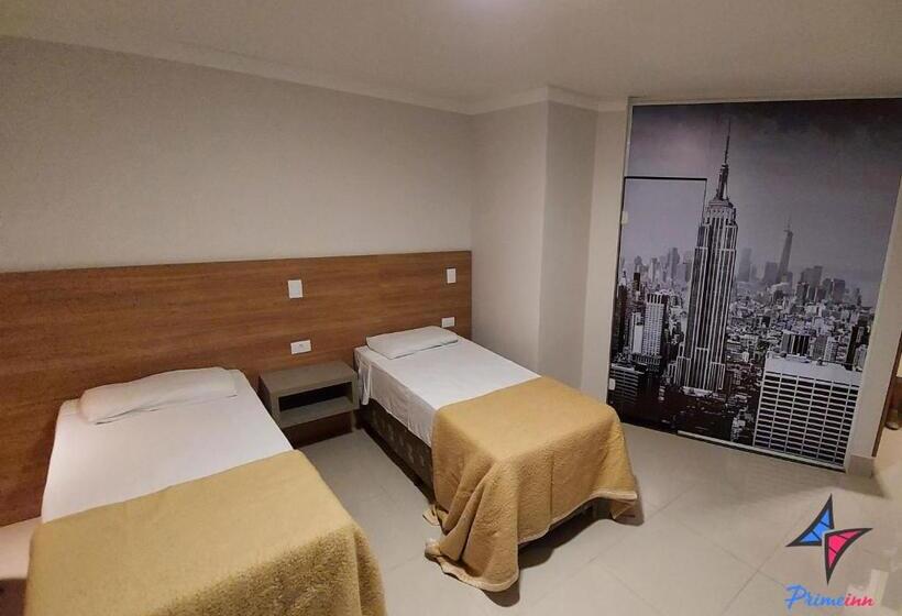 Quarto standard, Primeinn