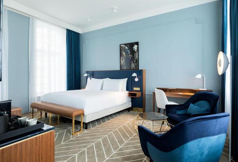 سوییت جونیور, Sapphire House Antwerp, Autograph Collection