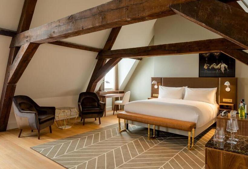 سوییت جونیور, Sapphire House Antwerp, Autograph Collection