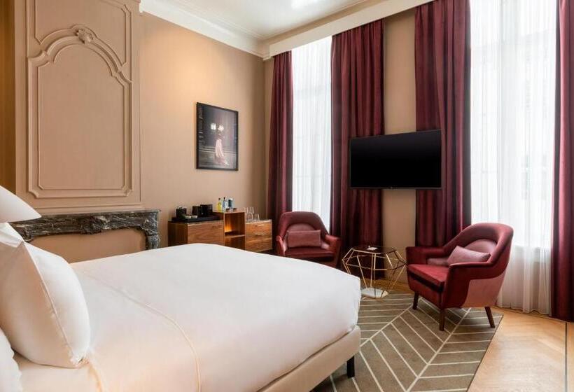 اتاق لوکس, Sapphire House Antwerp, Autograph Collection
