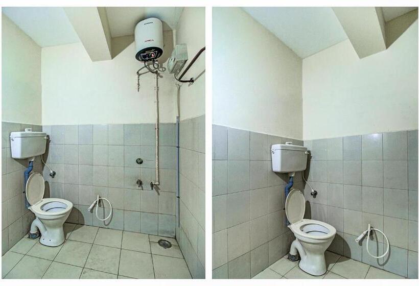 חדר סטנדרט לשלושה, Spot On Swarna Mayuri