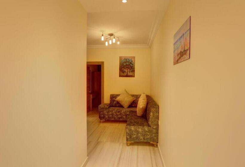 سوییت خانوادگی, Turquoise