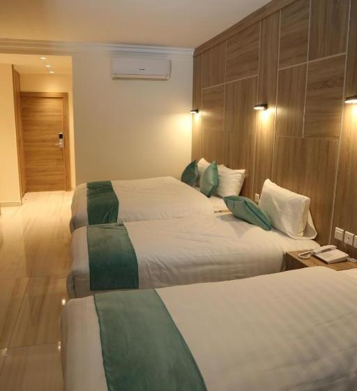 اتاق خانوادگی, Turquoise