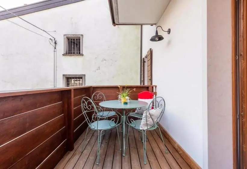 スタンダードルーム, Casa Nostra   Garda Rooms