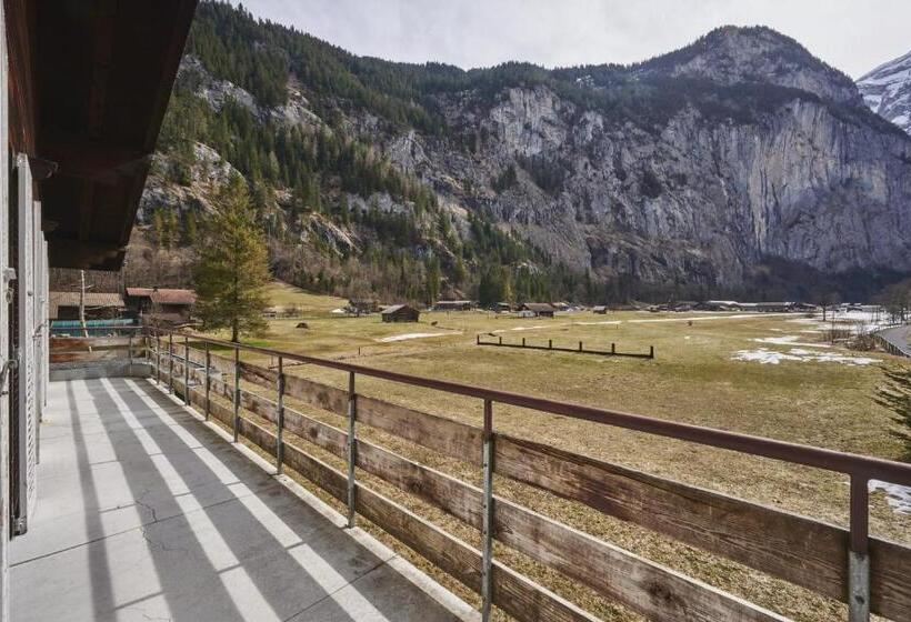 标准间带阳台, Alpine Base Hostel   Adults Only