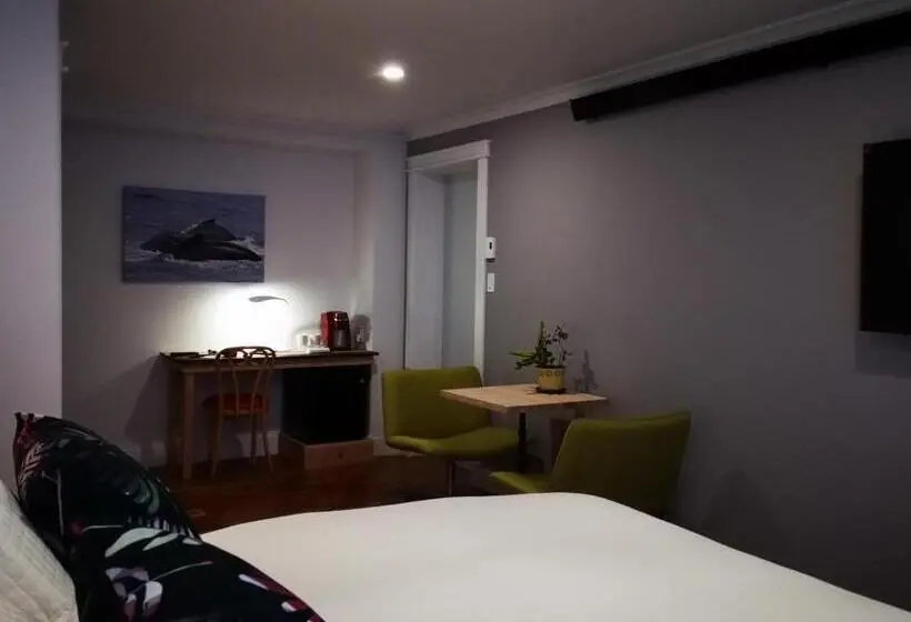バルコニー付きスタンダードルーム, Au Cachalot Caché Le Gîte Hôtel