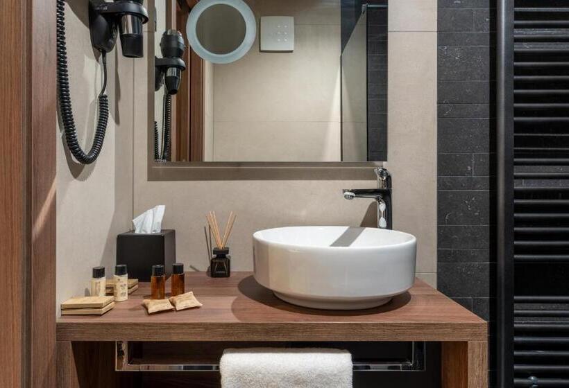 اتاق لوکس, Degrassi Boutique Garni Hotel Izola