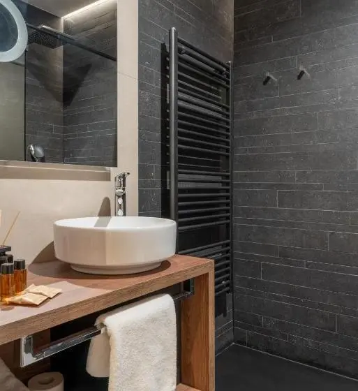 اتاق لوکس, Degrassi Boutique Garni Hotel Izola