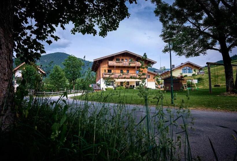 バルコニー付きスタンダードルーム, Haus Obermühle