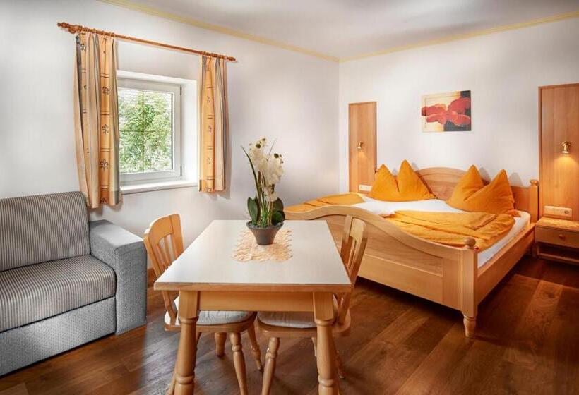 バルコニー付きスタンダードルーム, Haus Obermühle