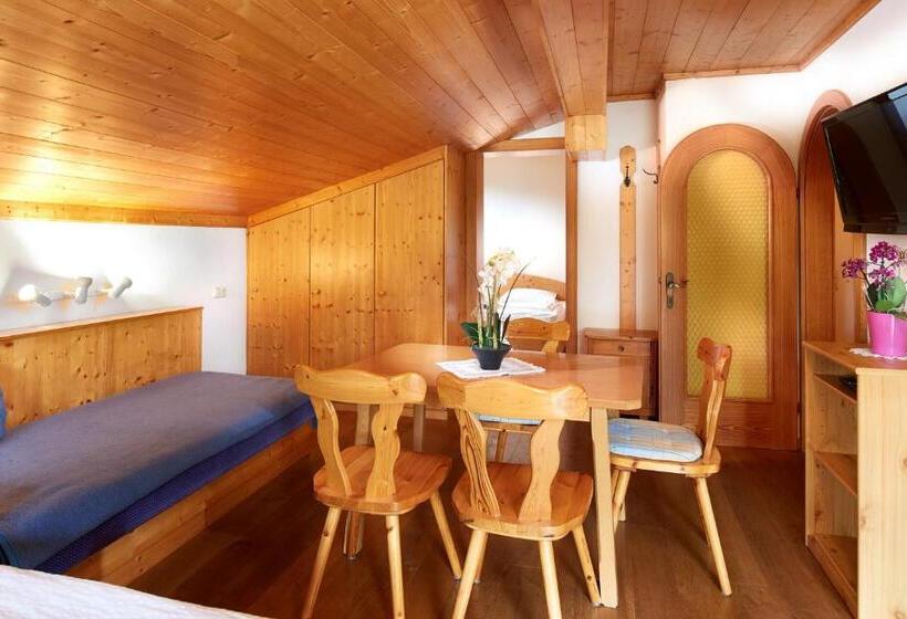 庭の見える1ベッドルームアパートメント, Haus Obermühle