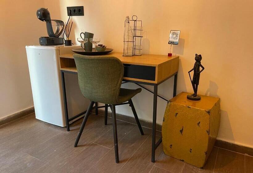 اتاق لوکس با چشم‌انداز باغ, Villa La Vida