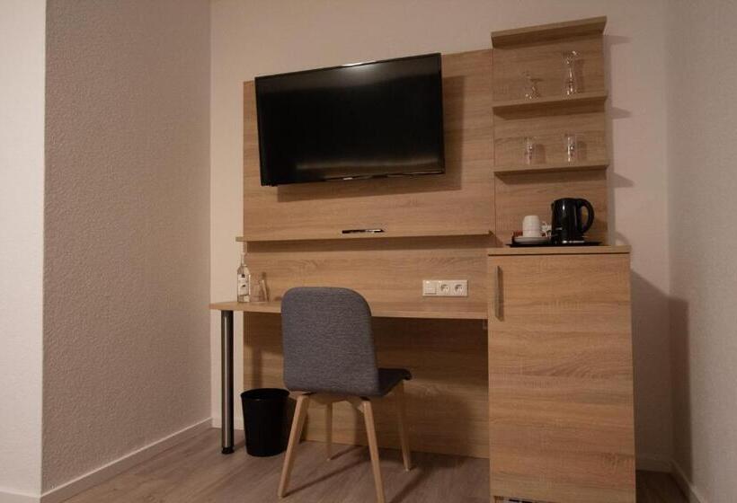 غرفة قياسية, Central Hotel Wagenfeld