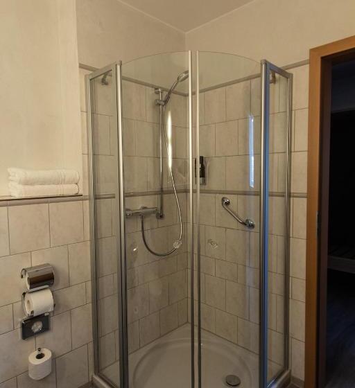 غرفة ديلوكس, Central Hotel Wagenfeld