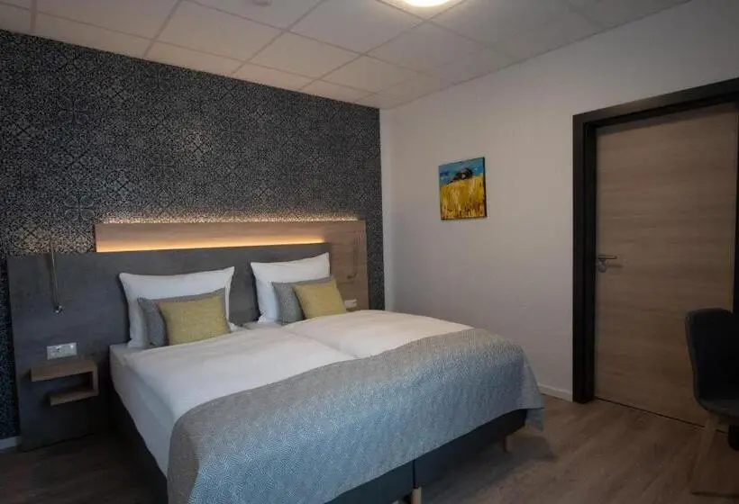 ジュニアスイート, Central Hotel Wagenfeld