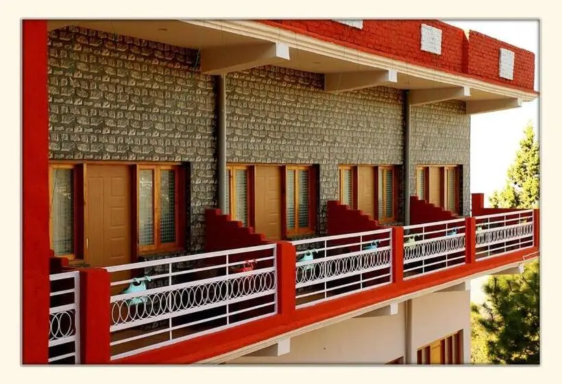 デラックスファミリールーム, The Ranikhet Continental