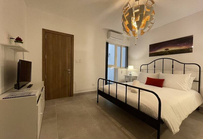 اتاق استاندارد با تراس, Casa Leon Malta
