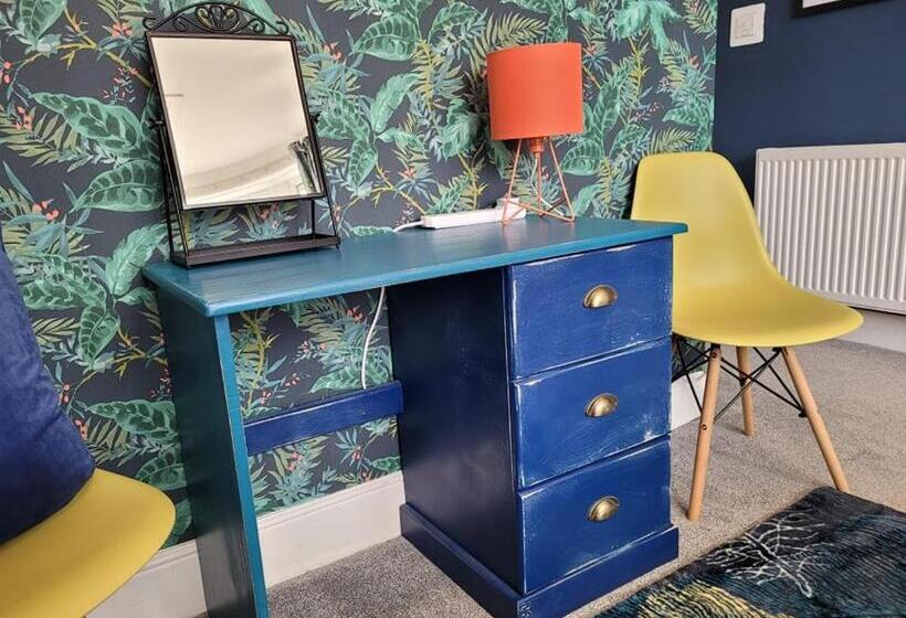 Номер Deluxe, Lansdowne Simply Stay