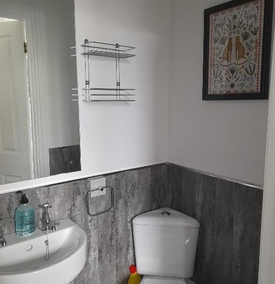 Трехместный Номер Комфорт, Lansdowne Simply Stay