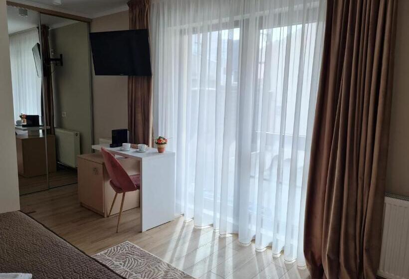 Quarto Deluxe, Vila Mrv