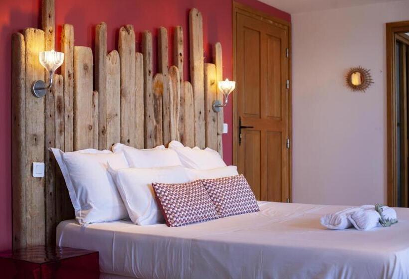 小型套房带海景, Villa Kirssis