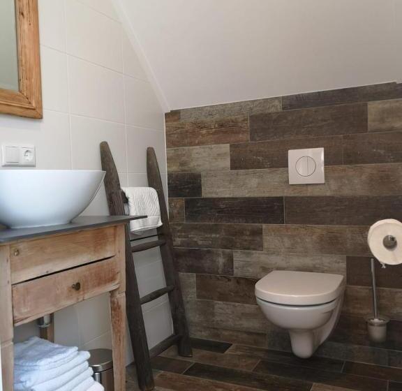 Standard room with outdoor bath, Studio B&b Zeeuws Licht