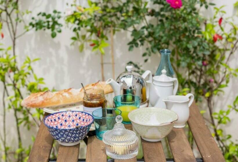 إستوديو قياسى مزودة بتراس, Denis & Virginie   Château à Pied   Parking Gratuit