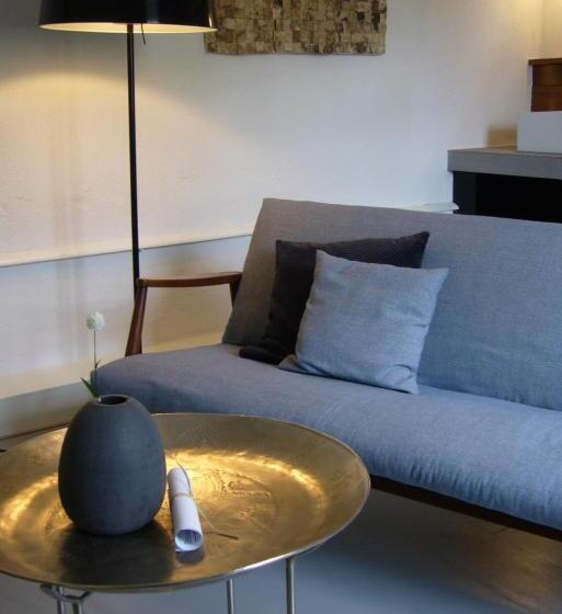 舒适三人间, La Paresse En Douce