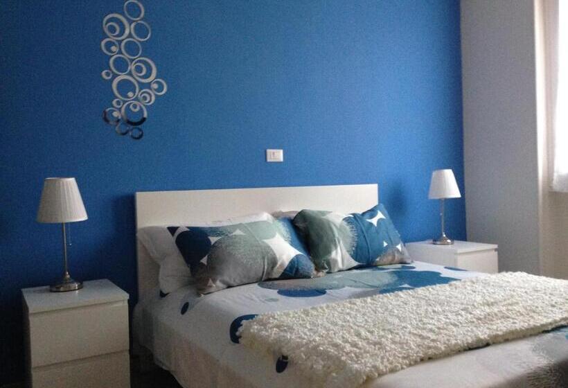 Номер Стандарт, Una Stanza In Centro